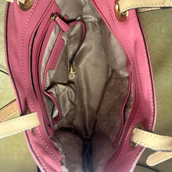 Michael Kors purse - Picture 4 of 5